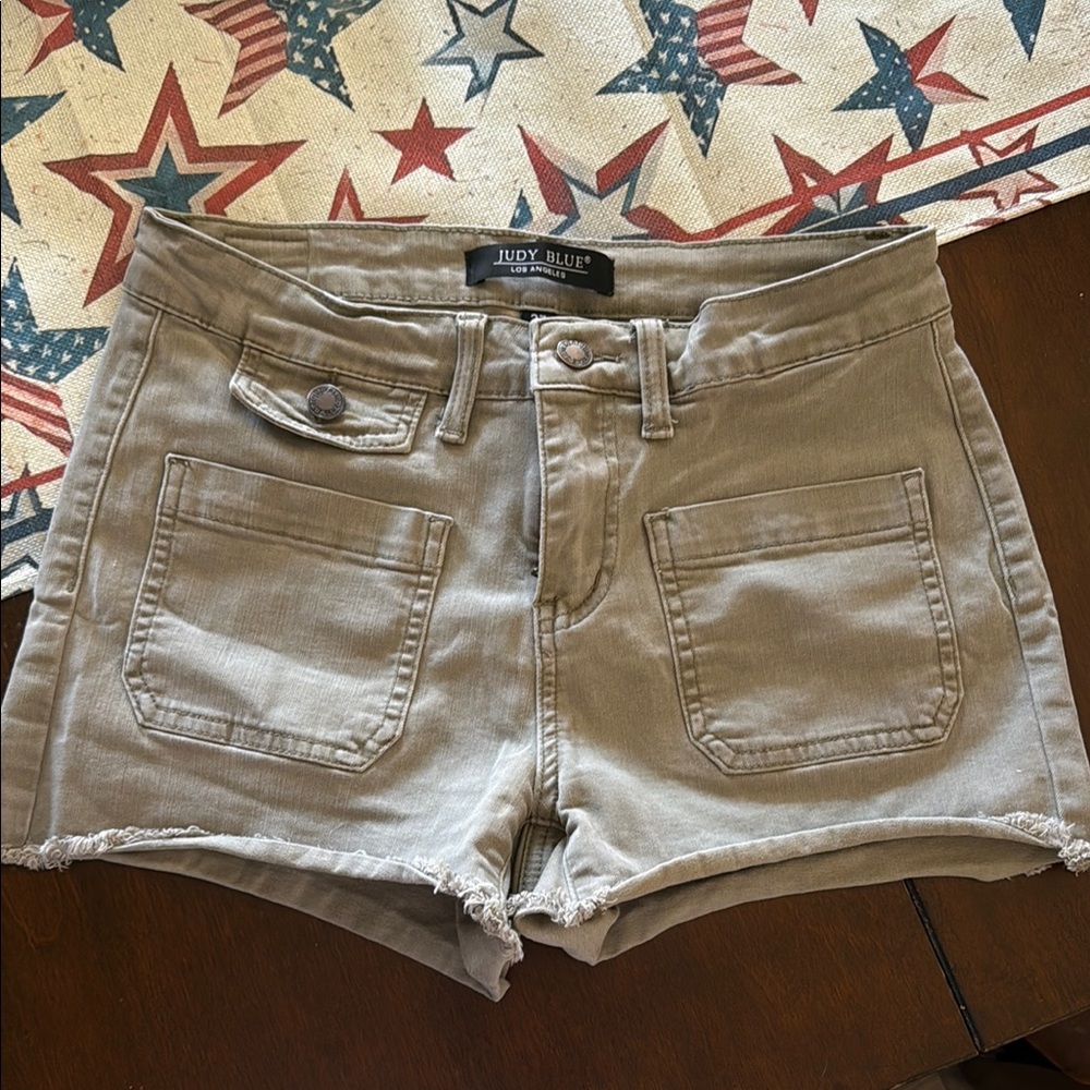Judy Blue Women's Khaki Jean Shorts